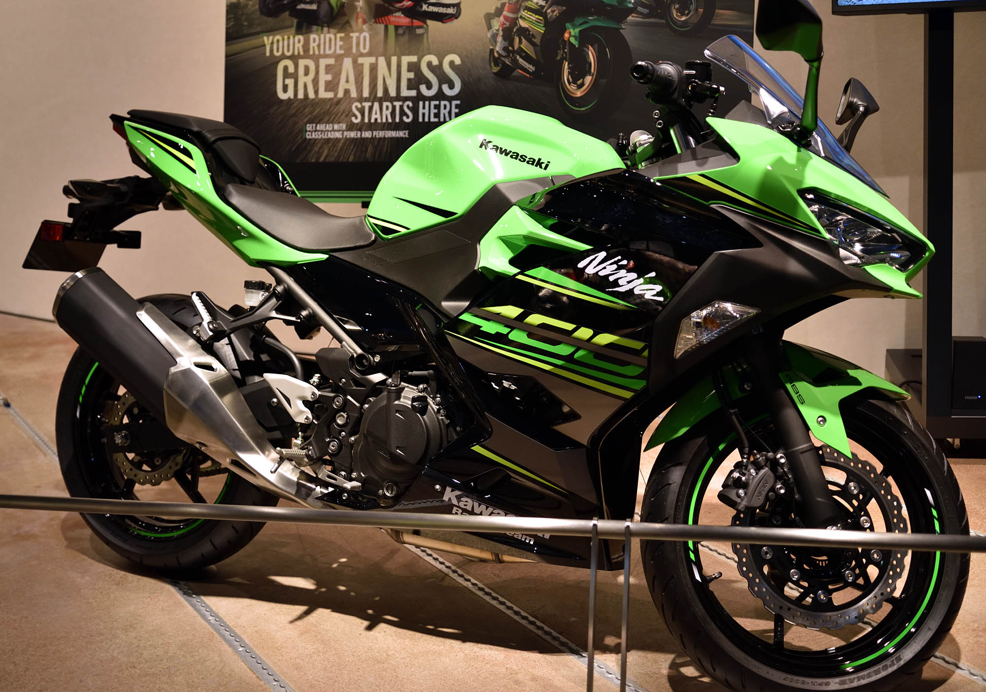 Kawasaki Ninja 400: ficha completa, precio y coste anual