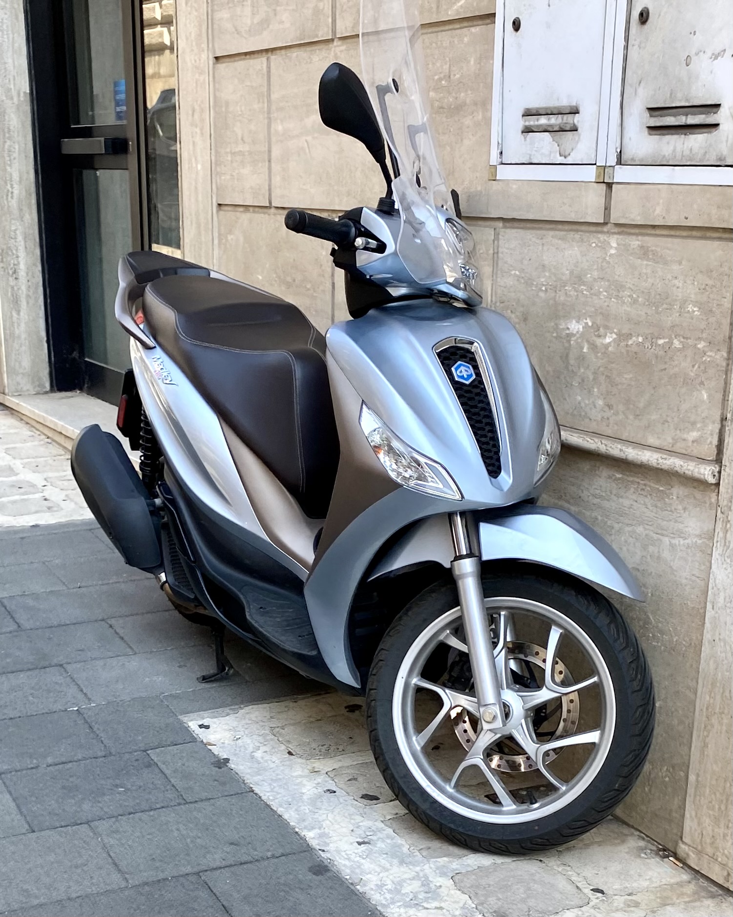 Piaggio Medley 125: ficha completa, precio y coste anual