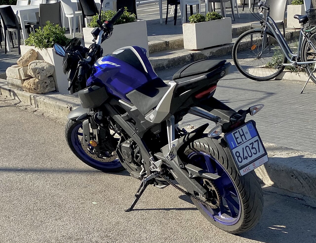Carnet A1: requisitos y motos permitidas